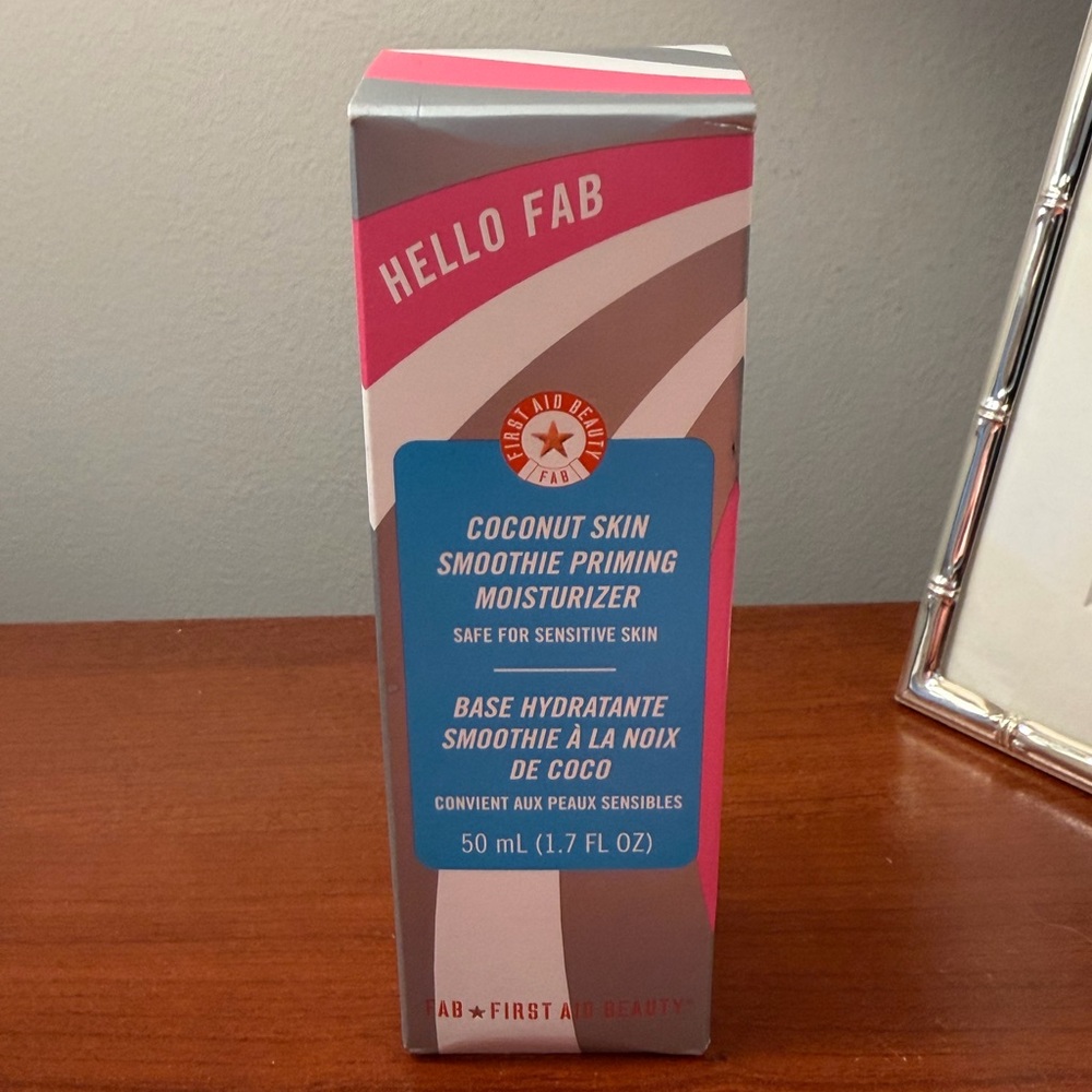 First Aid Beauty Coconut Skin Smoothie Priming Moisturizer - New in Package